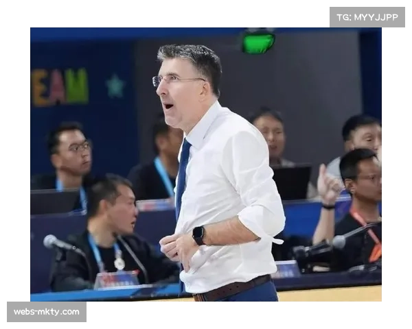 新疆外援哈里斯表现低迷 波布伊到队后或面临替换 新疆外援哈里斯表现低迷 波布伊到队后或面临替换